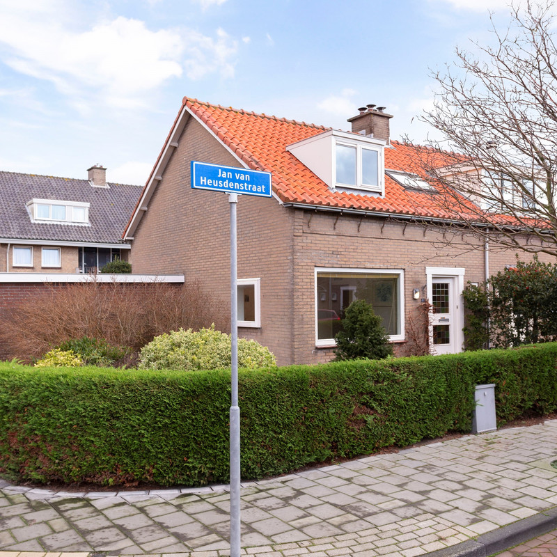 Jan van Heusdenstraat 1, Noordwijk