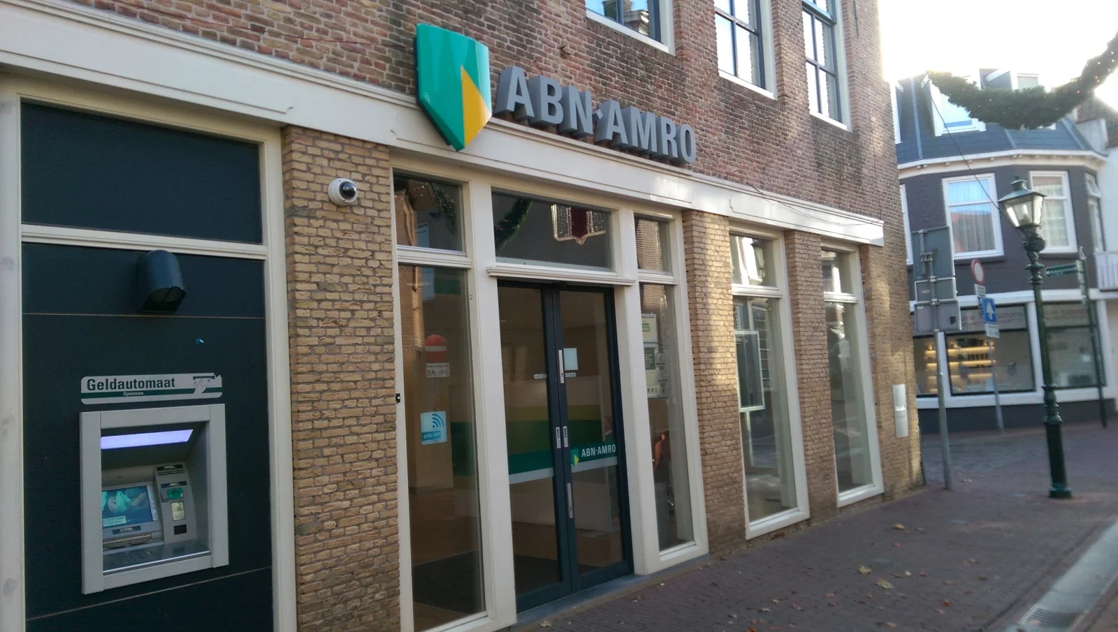 ABN-AMRO Bank