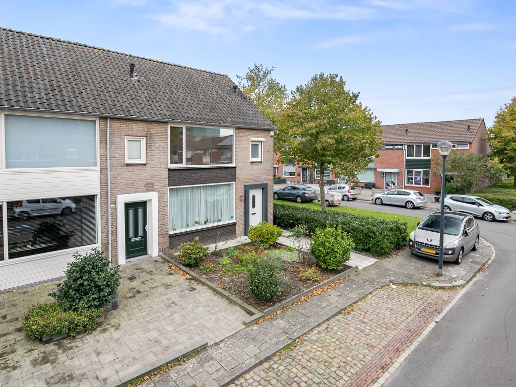 Etterbeekstraat 13, Breda