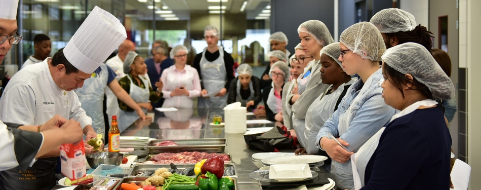Taiwanese kookprofessionals geven Nederlandse studenten kookles