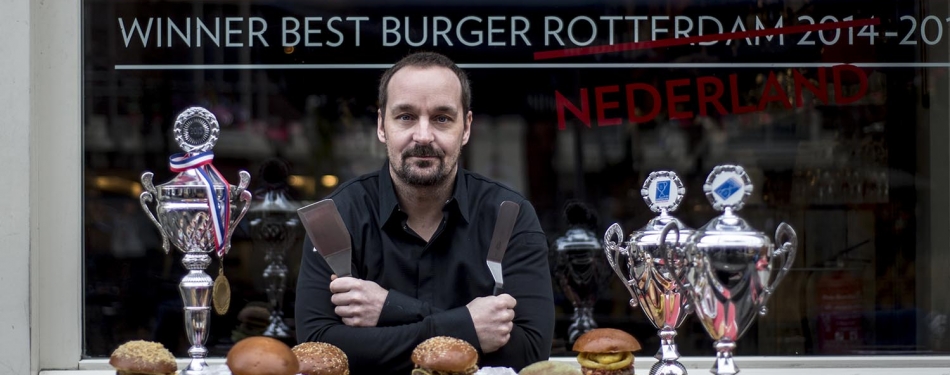 Beste hamburgermaker van Nederland wil prijzen winnen met kipburger