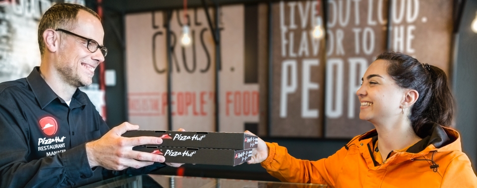 Pizza Hut gaat bezorgen in Nederland
