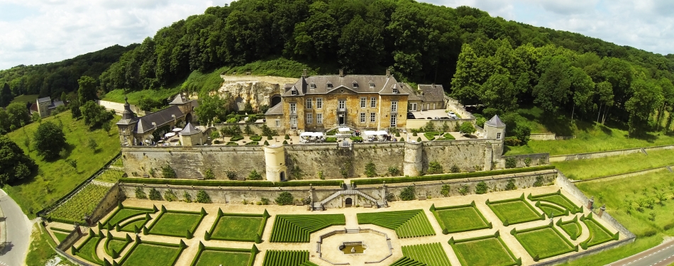 Deel wijnvoorraad Château Neercanne vernietigd door brand in mergelgrotten