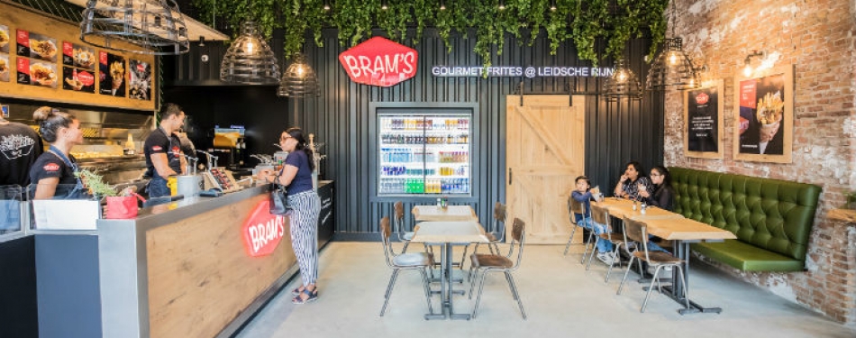 BRAM’S Gourmet Frites opent grootste winkel naast Euroscoop in Schiedam