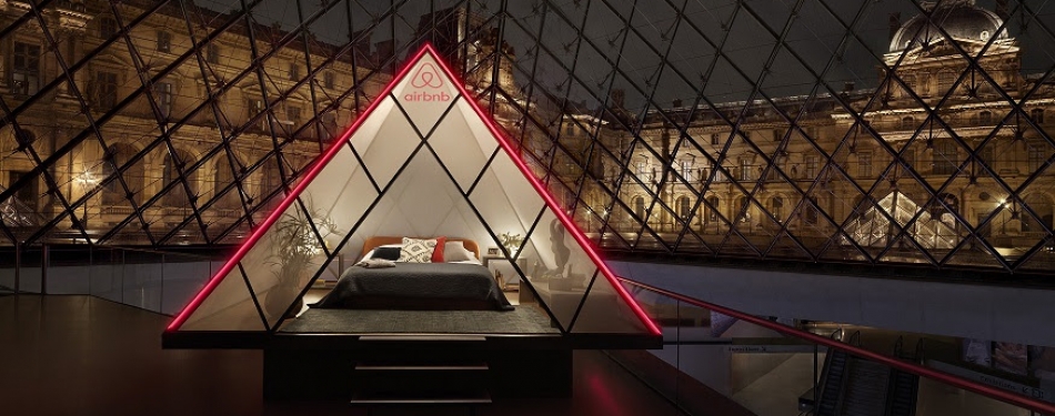 Het Louvre gaat voor één nacht worden omgetoverd tot Airbnb