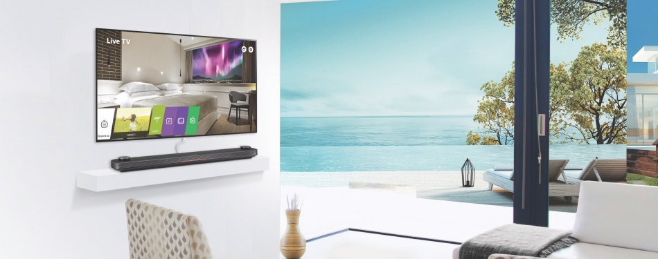 LG biedt een uniek kamerbedieningsplatform met de TV in de hoofdrol