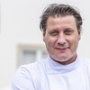 Leon Mazairac wordt chef-kok bij Karel V in Utrecht