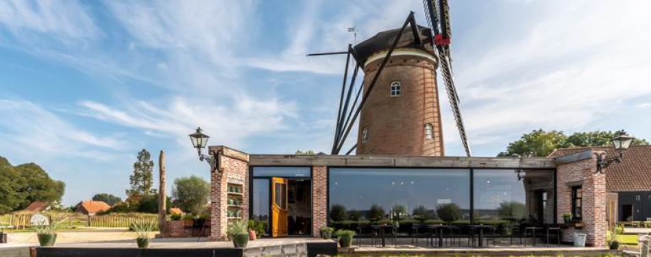 Monumentale molen in Schoondijke opent Grand Café El Molino