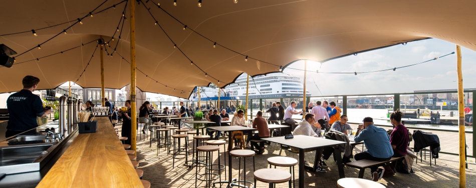 Stadshaven Brouwerij opent groot terras aan de Rotterdamse Merwehaven 