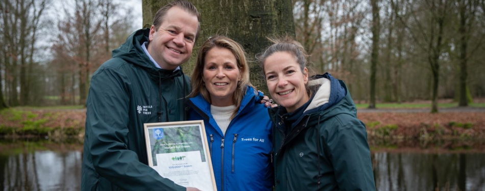 Hoteliers planten samen eerste eigen bos op Landgoed Zuylestein