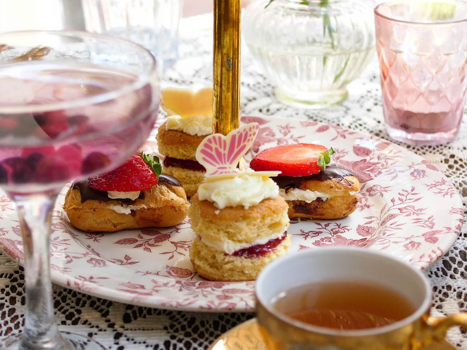Recordaantal high tea reserveringen voor Moederdag 2023 in restaurants