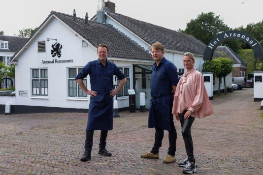 Chef-kok van Vis aan de Schelde en voormalig supervisor Amstelhotel starten vis-avontuur