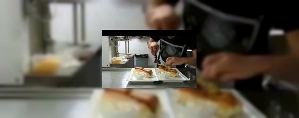 Hot dog 'DSK' gesignaleerd in Parijs