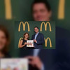 Gasten McDonald's doneren voor zieke kinderen