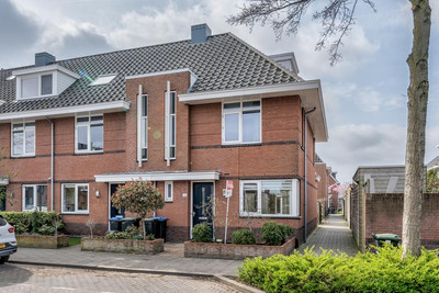 Oranjestein 26, Bleiswijk