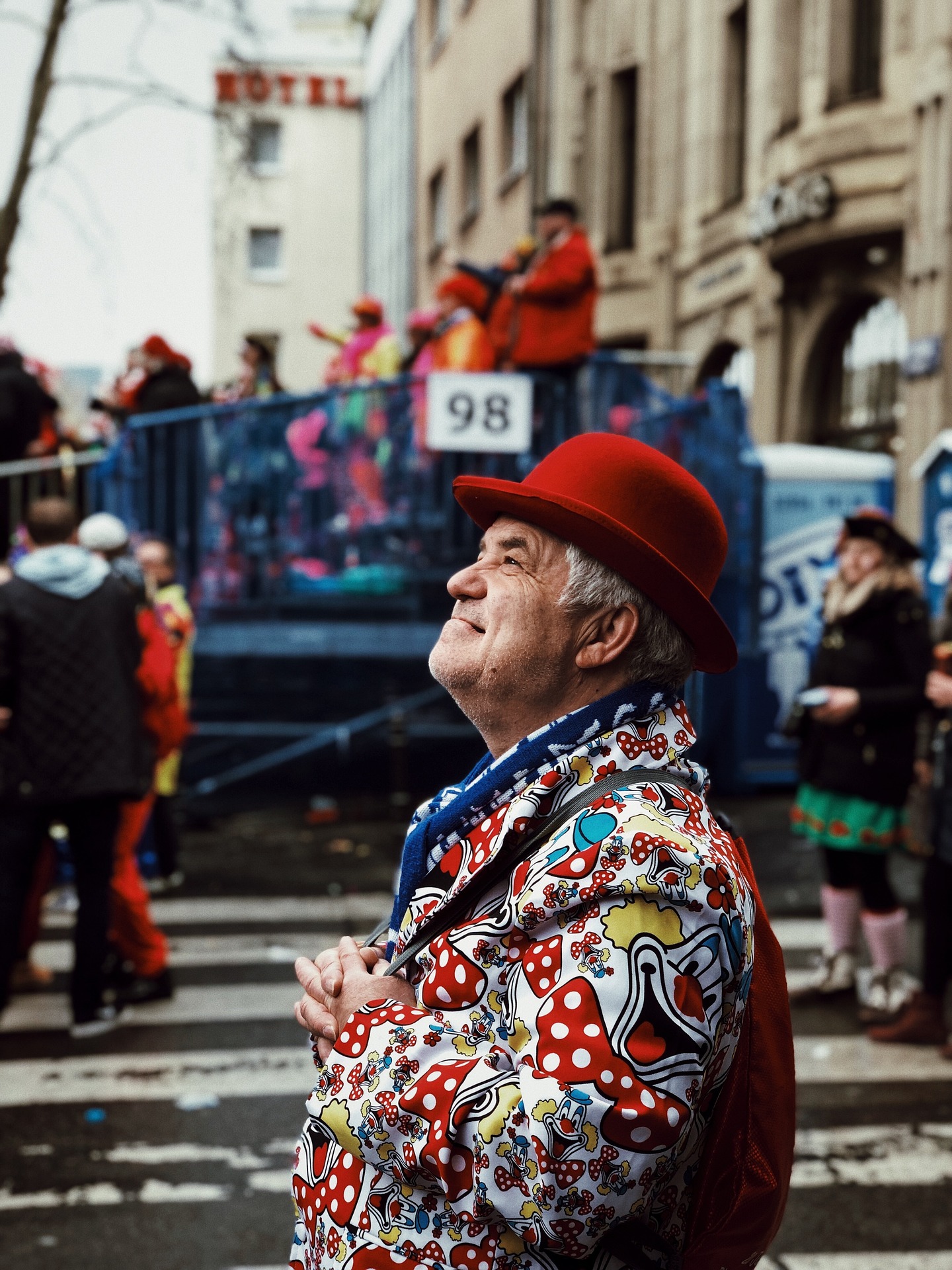 Weerbericht: Een regenbestendige outfit voor carnaval is geen overbodige luxe