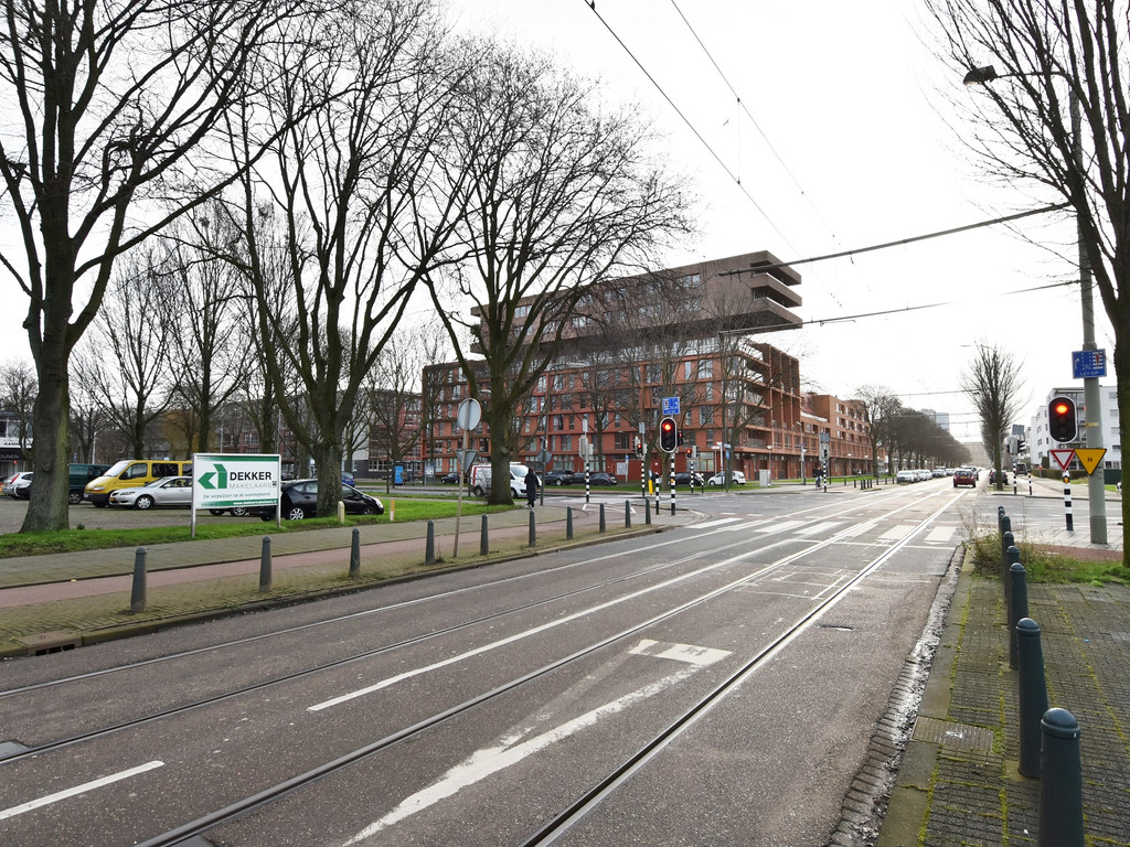 Dedemsvaartweg 398D,Den Haag