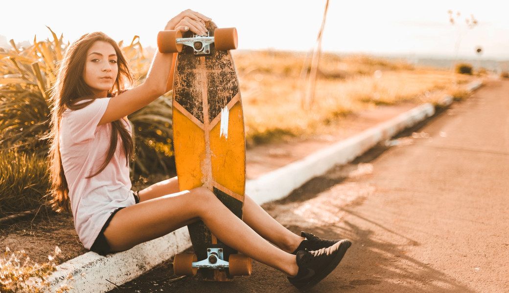 Het verschil tussen longboards en skateboards
