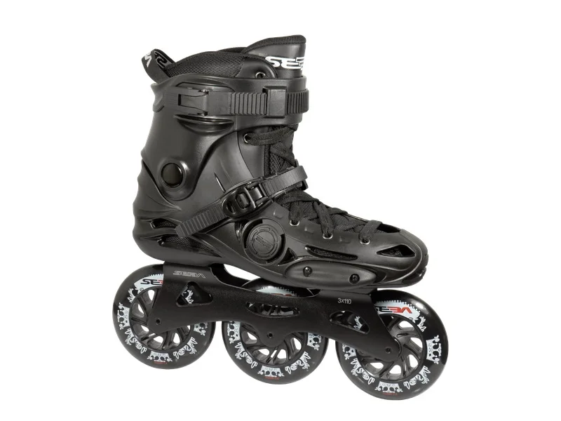 E3 110 Premium Black - Tri Skates