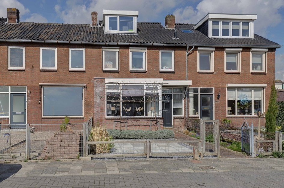 Pieter de Hooghstraat 32