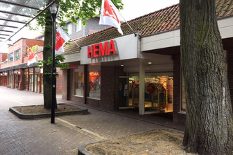 Winkelpanden met onderandere HEMA verkocht in het centrum van Goirle!
