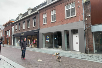 Durlinger's Schoenbedrijf verhuist in Venray.