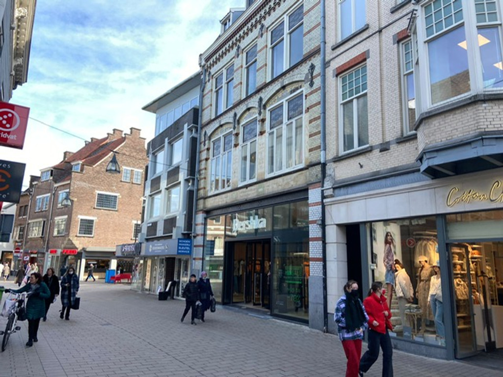 Heuvelstraat 56, Tilburg
