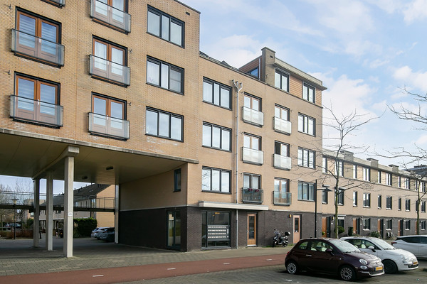 Avenue Carré 220, Barendrecht